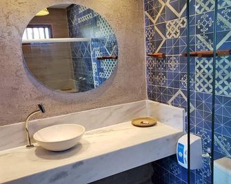 Vila de Taipa Exclusive Hotel - Japaratinga - Casa de banho