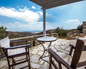 Villa Vrissi - Platis Gialos - Balkón