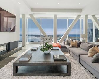 Globalstay. Elegant Downtown Apartments - Toronto - Living room