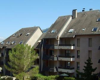 Studio Bagnères-de-Luchon, studio flat, 4 persons - Luchon - Gebäude