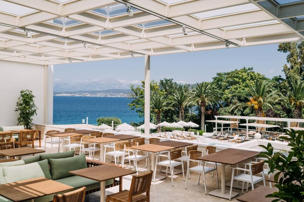 Brown Beach Chalkida Resort, a member of Brown Hotels - Chalcis