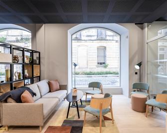 Staycity Aparthotels Bordeaux City Centre - Burdeos - Sala de estar