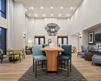 Hampton Inn & Suites Seattle/Woodinville - Woodinville - Lounge