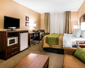 Quality Inn & Suites - Towanda - Ložnice