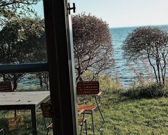 Historic Holiday Idyll Close To The Water - Horne