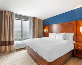 Comfort Suites Longmont - Firestone - Bedroom