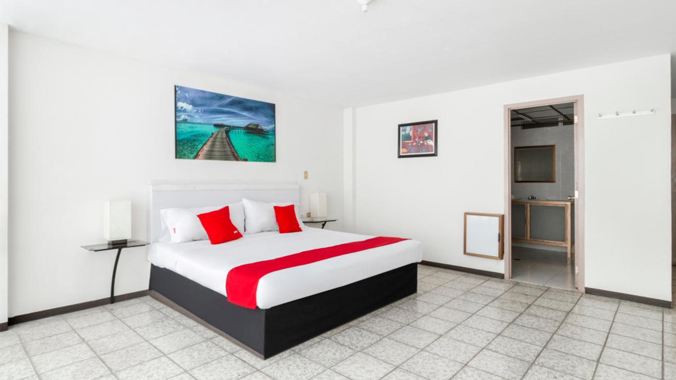 Hotel Suites Del Llanito
