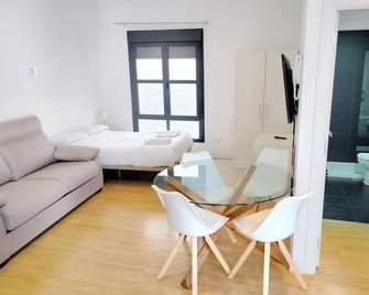Apartamentos Centro Cordoba by MiRa - Córdoba