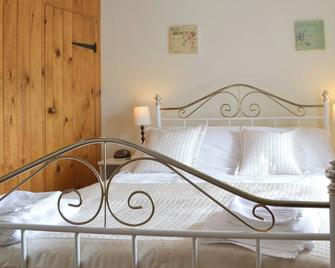 2 bedroom accommodation in Millom - Millom - Bedroom