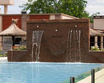 Olivos de Monte - San Miguel del Monte - Piscina