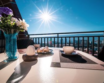 Hotel Residence Plaza - Tbilisi - Varanda