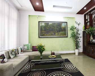 Hanoi Friendly House - Your Home In Hanoi! - Hanoi - Living room