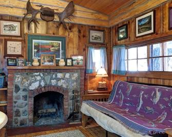 Autumn/Fire Side in Buena Vista - Buena Vista - Living room