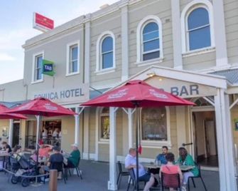 Echuca Hotel - 伊丘卡