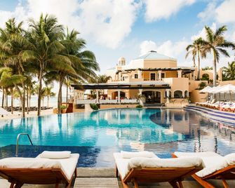 Royal Hideaway Playacar - Playa del Carmen - Pool