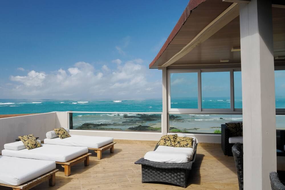 Iguana Crossing Boutique Hotel - Puerto Villamil - Balcone