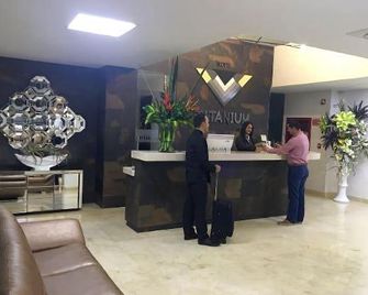 Hotel Titanium Plaza - Barrancabermeja - Recepció