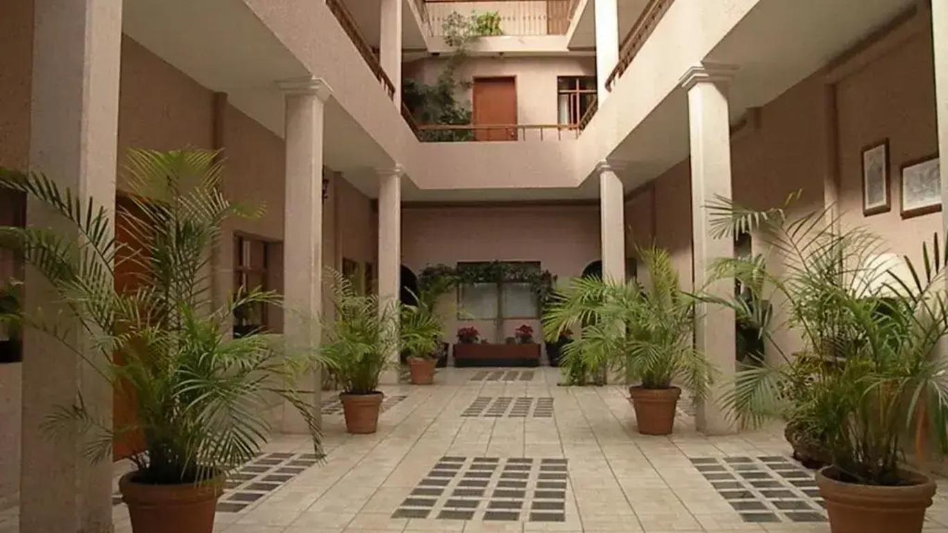 Hotel Condesa