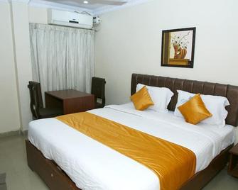 Hotel Cool River - Visakhapatnam - Bedroom