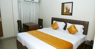 Hotel Cool River - Visakhapatnam - Bedroom