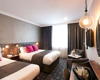 Majestic Hotel - Waterford - Bedroom