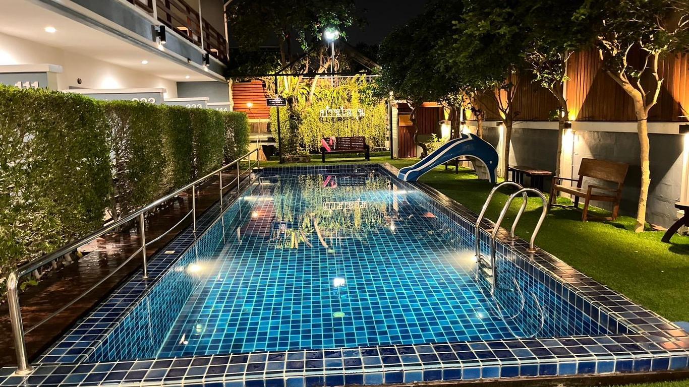 บ้านไออุ่น พูล วิลล่า