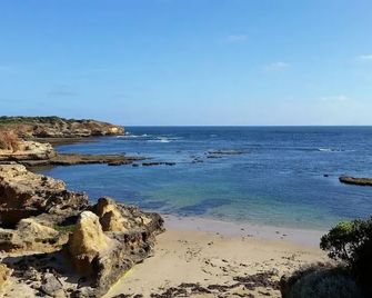 Seahorse Coastal Villas - Port Campbell