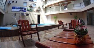 奧利安快捷酒店 - 阿拉加左 - 阿拉卡茹 - 游泳池
