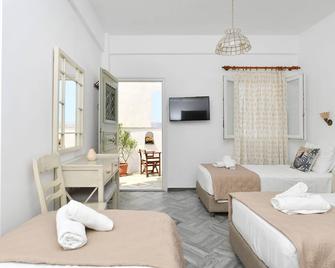 Hara Studios And Apartments - Naousa - Habitación