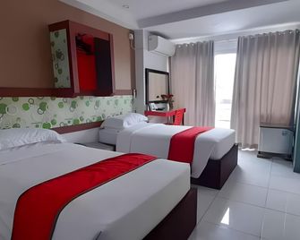 Hotel Prince Boulevard - Manado - Habitación