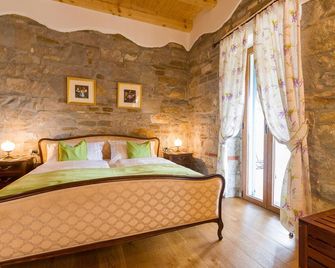 Istrian Boutique House Ida With Sea View, Garden And Bbq - Izola - Soveværelse