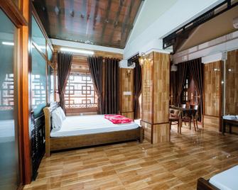 Pho Thien Duong Homestay - Hue - Bedroom