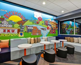Tru by Hilton Richmond - Richmond - Lounge