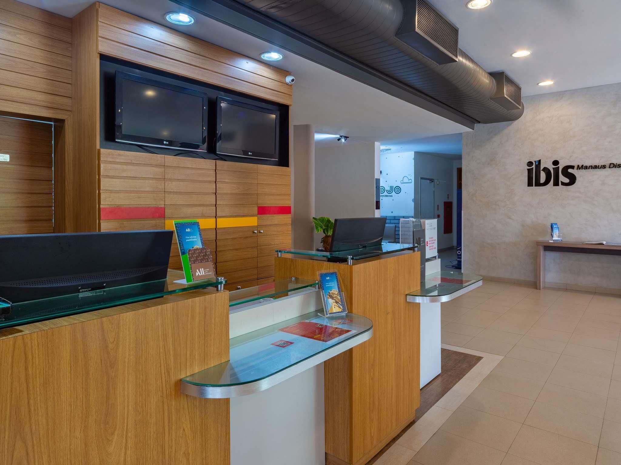 ibis Manaus Distrito Industrial - Manaus - Receptionist