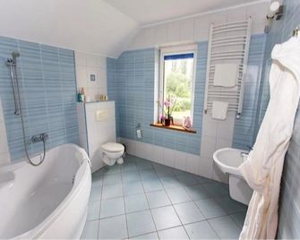 Hotel Pod Wierzbą Świdnica - Świdnica