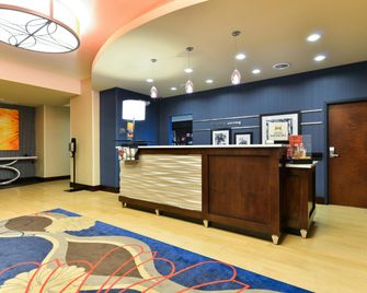 Hampton Inn Corning - Painted Post - Rezeption