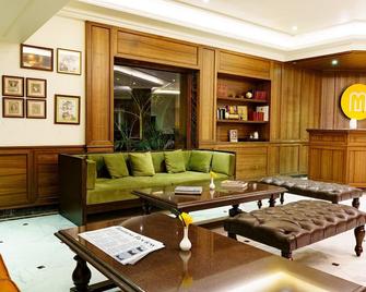 Valley View Resort - Mahabaleshwar - Lounge