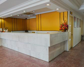 Miri Hotel - Miri - Recepción