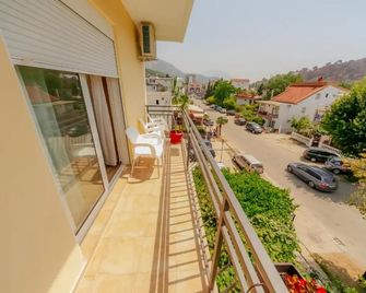 Apartments Sole Mar - Sutomore - Balcony