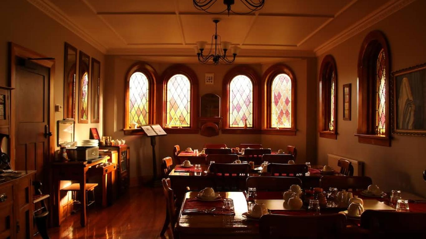 Te Anau Lodge