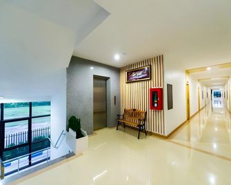 Gt Residence Hotel - Buriram - Gang