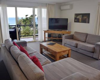Beachside Holiday Apartments - Port Macquarie - Living room