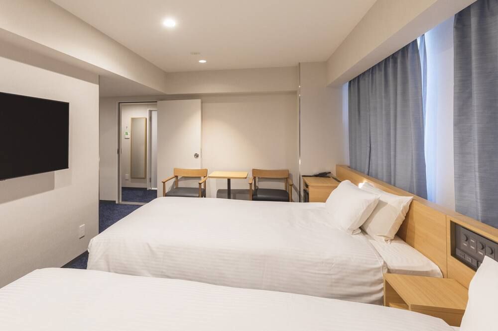 سوتيتسو فريسا إن سينداي - سينداي - غرفة نوم