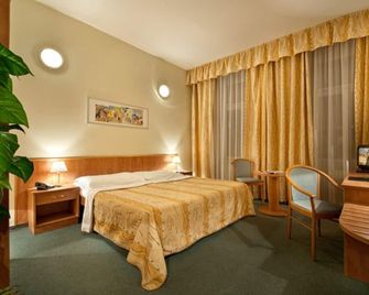 Aaron - Praga - Habitación