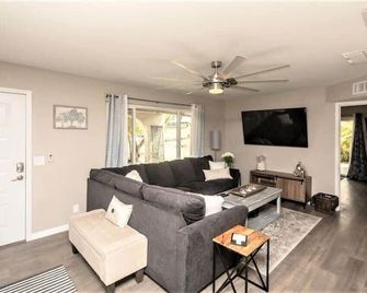 New! Family Lake Havasu Home Close to Of - Lake Havasu City - Salon