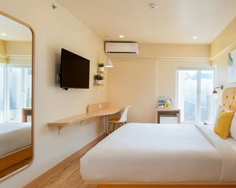 Bloom Hotel Saki Vihar Powai - Mumbai - Bedroom