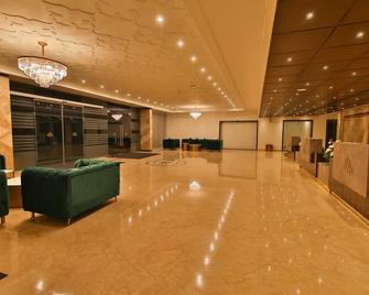 Accord Chrome - Madrás - Lobby