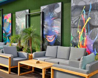 Element Al Mina, Dubai - Dubai - Lounge