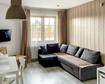 1 Bedroom Beautiful Apartment In Karwia - Karwia - Pokój dzienny