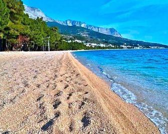 Renata - Makarska - Strand